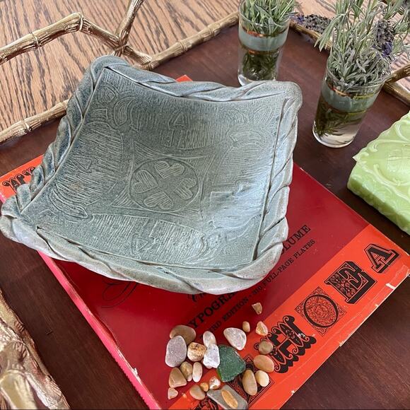 Mid Century Modern Ceramic Terra-cotta Footed Dish, Artisan Stamped, - Picture 6 of 8